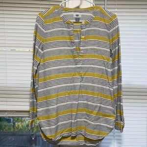 Long sleeve, button down tunic